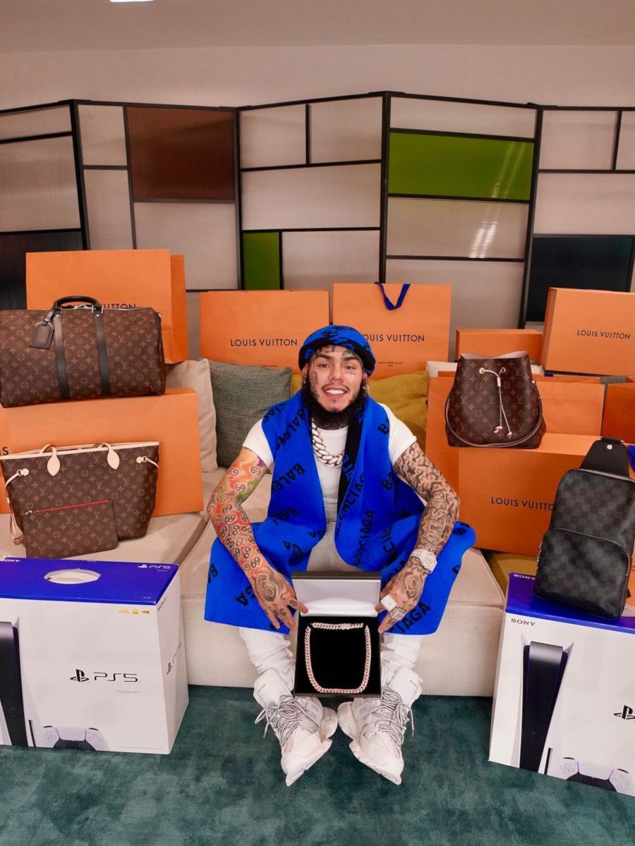 6IX9INE Wearing a Matching Balenciaga Hat & Scarf With High-Top Track Sneakers