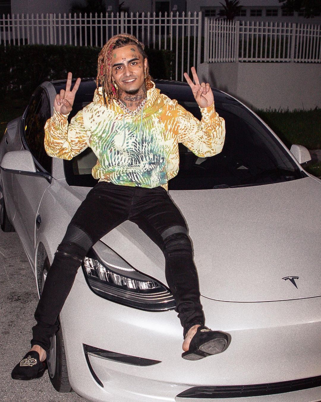 Lil Wearing a Pharrell Tie-Dye Amiri With D&G | Incorporated Style