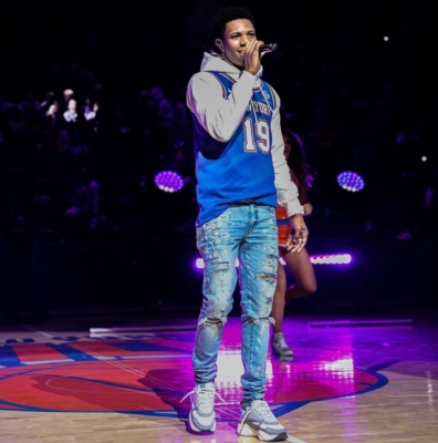 A Boogie Performing At Knicks Halftime Show In Custom Jersey Amir Jeans And Dior Sneakers