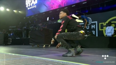 A Boogie Performing At Summer Jam In An Off White Black Shirt Lv Belt Dior Sneakers And Black Amiri Jeans