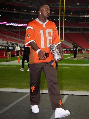 Deebo Samuel Wearing A Pdf Orange Knit Football Jersey Chrome Hearts Brown Pants Goyard Bag And Nike Af1s