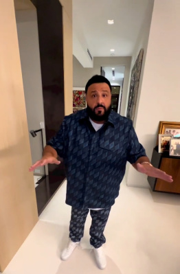 Dj Khaled Wearing A Louis Vuitton Diamond Denim Shirt And Jeans With Nike Af1s