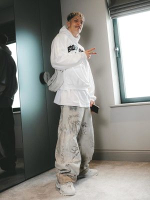 Garnacho Balenicaga White Logo Hoodie Grey Graffiti Jeans White Track Sneakers White Goyard Bag