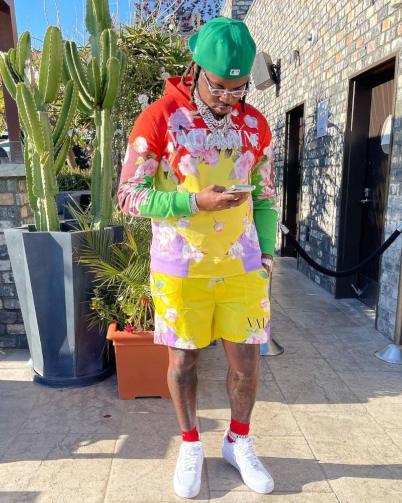 Gunna Wearing a Multicolor Floral Valentino, & Nike Outfit | Incorporated  Style