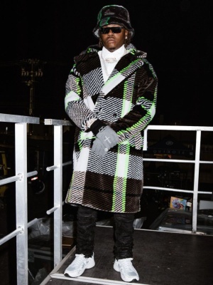 Gunna Wearing An Ivy Park Plaid Faux Fur Bucket Hat And Coat With Dior Gloves And Sneakers