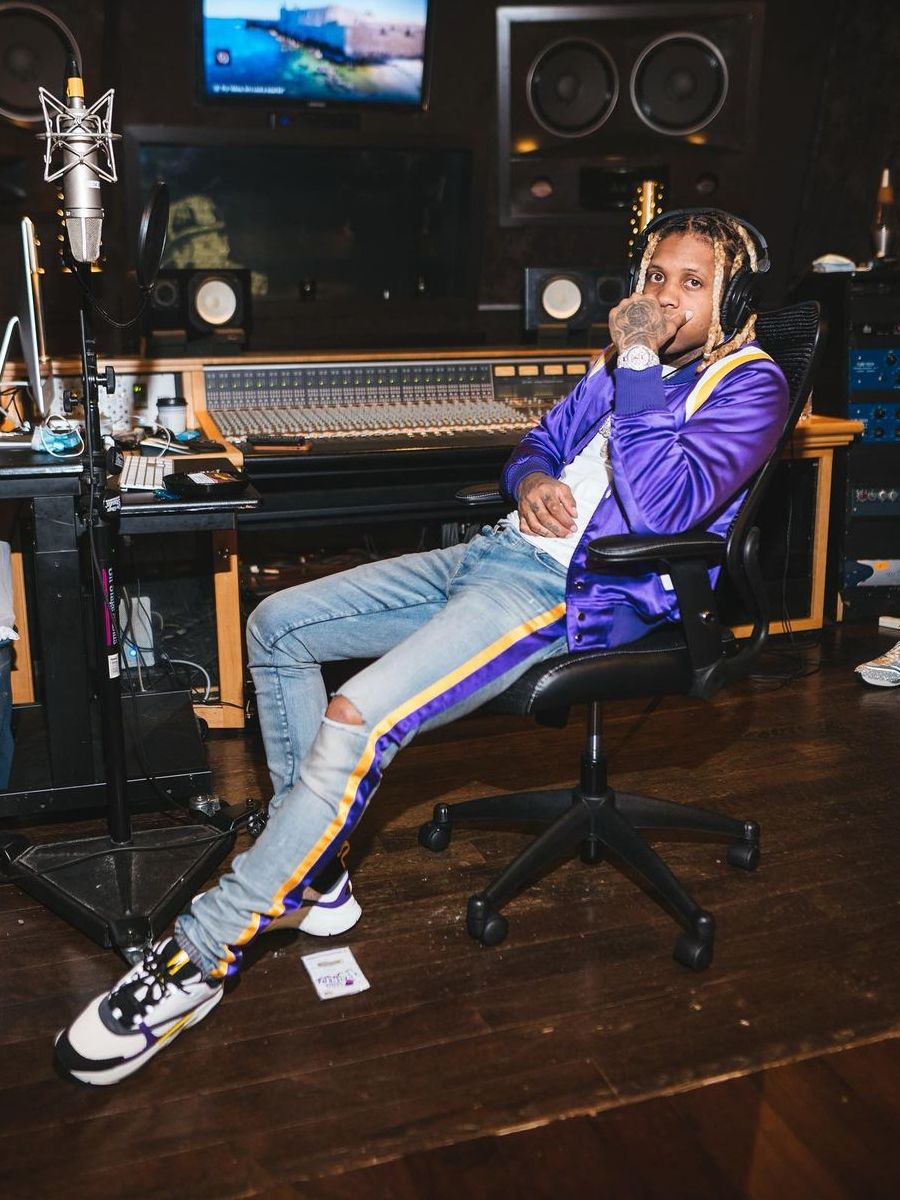 Lil Durk Wearing a Purple & Yellow Amiri & Dior Outfit
