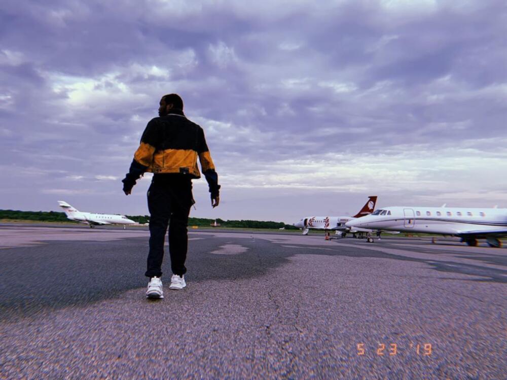 Meek Mill Walking To His PJ in an Off-White Jacket, & Balenciaga Track Trainers