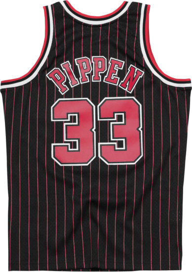 Mitchell And Ness 1995 69 33 Scottie Pippen Chicago Bulls Black Pinstriped Jersey
