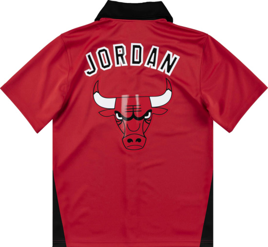 Mitchell And Ness Chicago Bulls Red Snap Front Warm Up Shirt