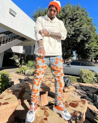 Moneybagg Yo Wearing A Dior Beanie With A Gallery Dept Anorak Jacket Amiri X Chemist Jeans And Dior Sneakers