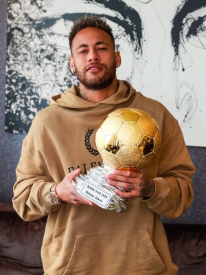 Neymar Wearing A Balenciaga Bb Wreath Logo Hoodie And Gold Watch