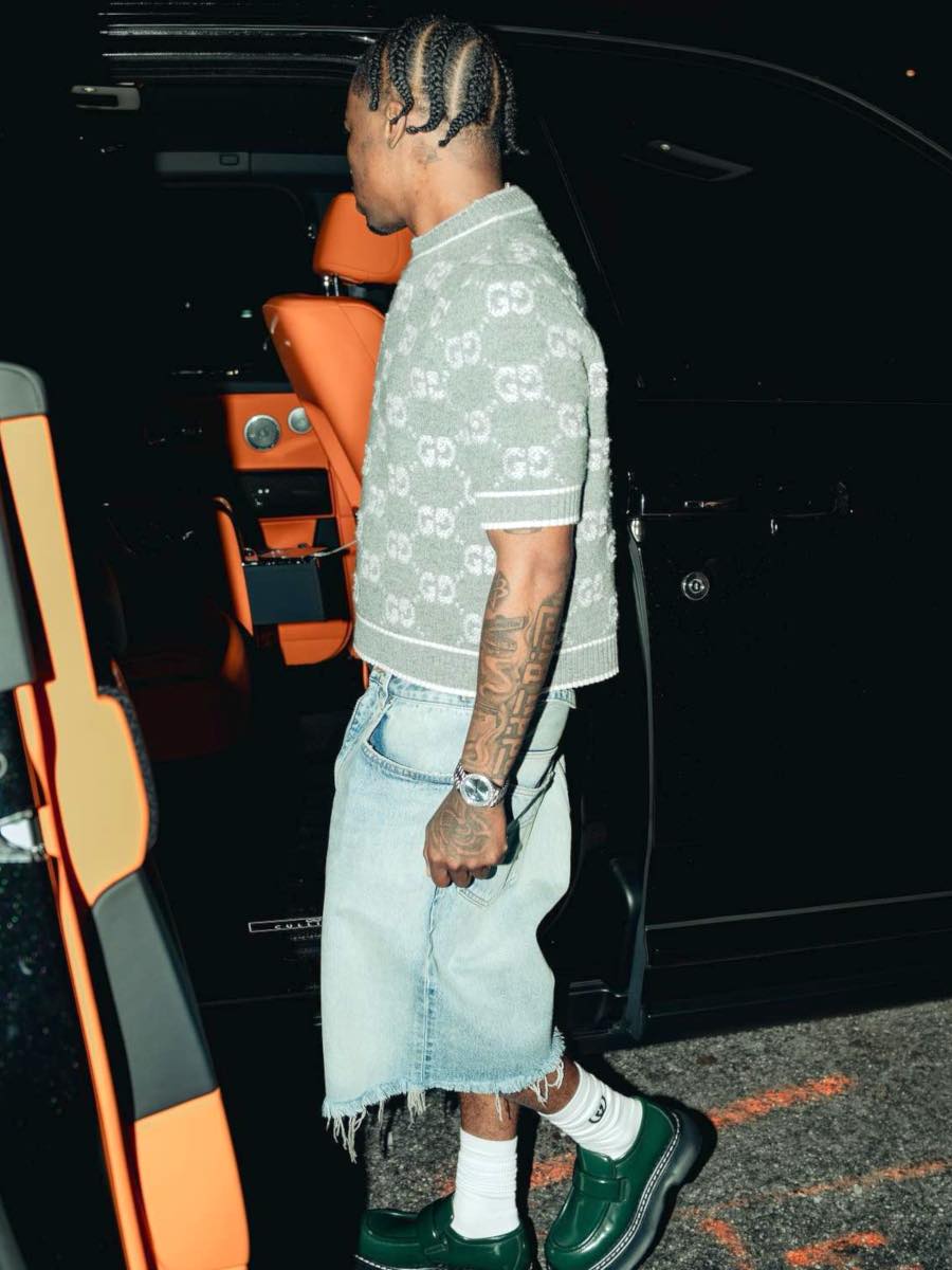 Roddy Ricch: Gucci GG Knit Tee, Baggy Denim Shorts & Green Loafers