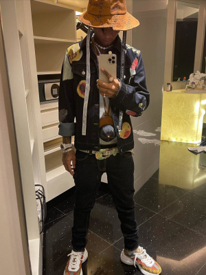 Swae Lee Wearing A Jw Anderson Bucket Hat Hat Bag And Denim Jacket With Gucci Sneakers