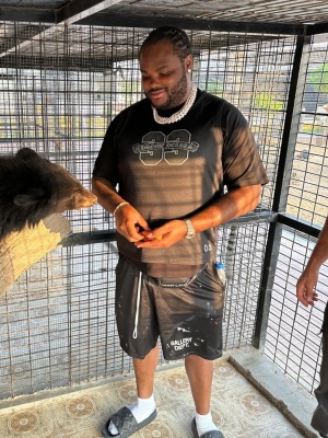 Tee Grizzley Wearing A Chrome Hearts Tank Top Gallery Dept Paint Shorts And Louis Vuitton Slides
