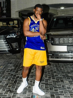 Tion Wayne Golden State Jersey Gallery Dept Shorts Nike Sneakers