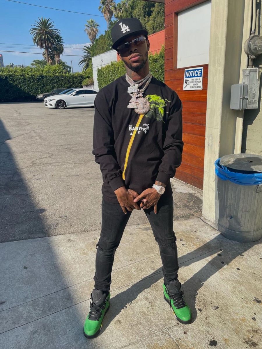 Toosii Wearing a Black Dodgers Hat With an Off-White Tee & Green Jordan 5s